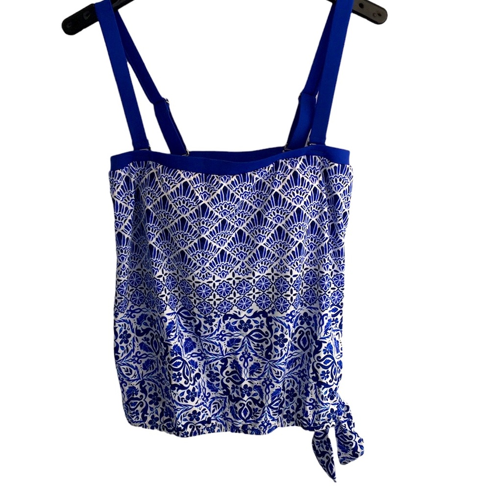 New Maxine of Hollywood bandeau tankini top